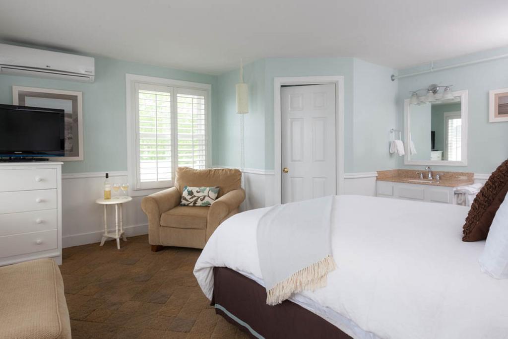 Vineyard Square Hotel And Suites 애드거타운 객실 사진